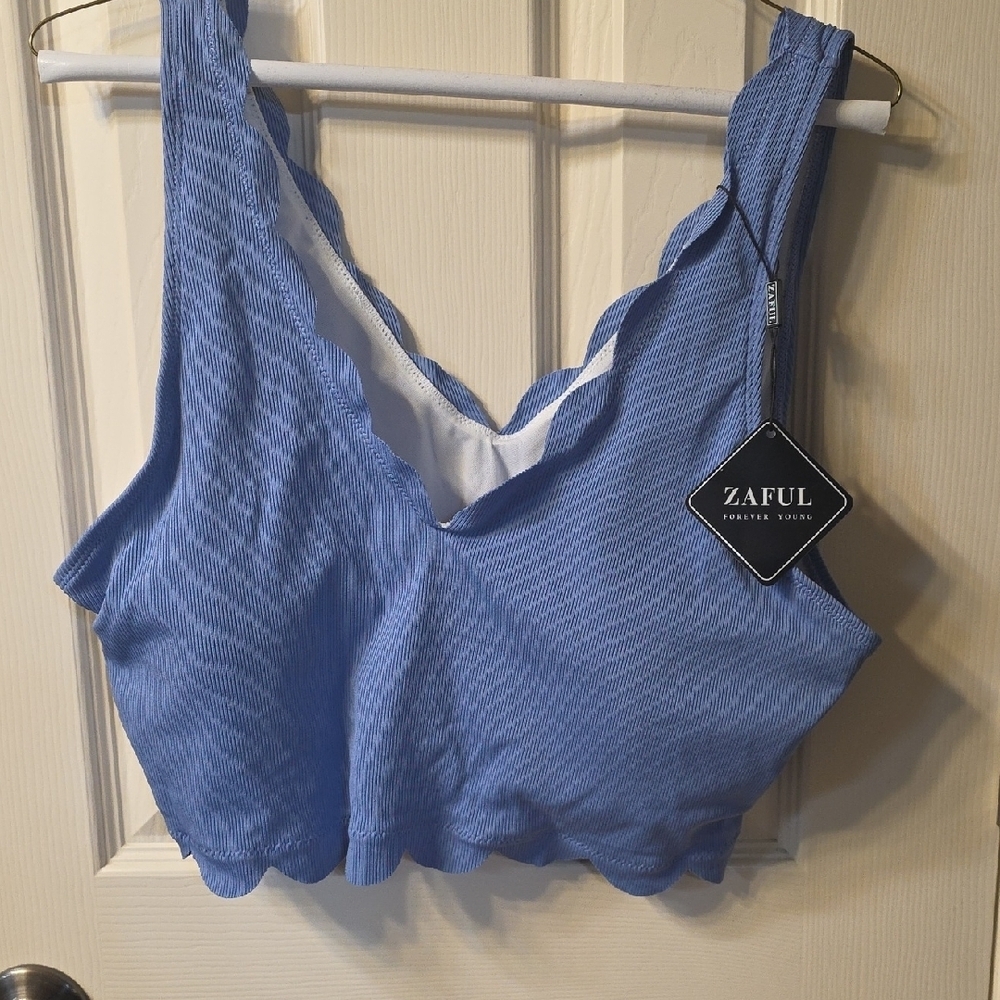 Zaful Light Blue Scalloped Edge Top